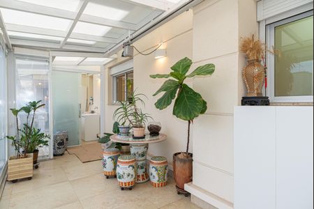 Apartamento para alugar com 76m², 1 quarto e 1 vaga Apartamento para alugar com 76m², 1 quarto e 1 vagaVaranda