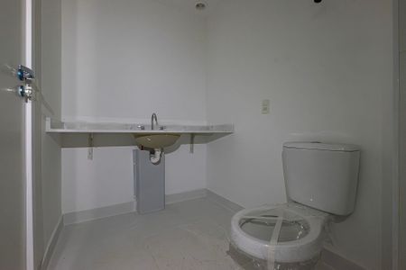 Banheiro de kitnet/studio à venda com 1 quarto, 28m² em Perdizes, São Paulo
