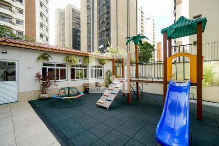 Apartamento à venda com 40m², 1 quarto e 1 vagaÁrea comum