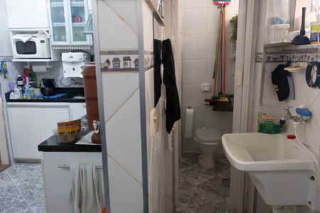 Apartamento à venda com 70m², 3 quartos e 1 vagaÁrea de Serviço