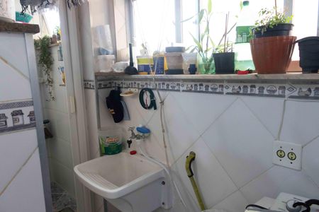 Apartamento à venda com 70m², 3 quartos e 1 vagaÁrea de Serviço