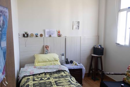 Apartamento à venda com 70m², 3 quartos e 1 vagaQuarto 2