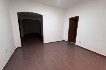 Casa para alugar com 212m², 3 quartos e 1 vagaSala