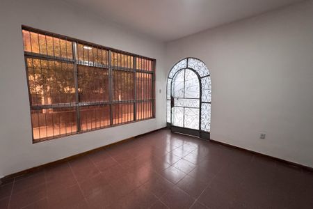Sala de casa para alugar com 3 quartos, 212m² em Jardim Panama, Duque de Caxias