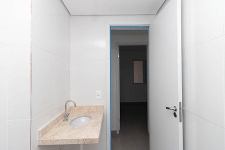 Apartamento à venda com 39m², 2 quartos e sem vaga Apartamento à venda com 39m², 2 quartos e sem vagaBanheiro
