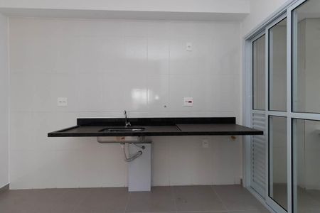 Cozinha de apartamento à venda com 2 quartos, 49m² em Jardim Japao, São Paulo