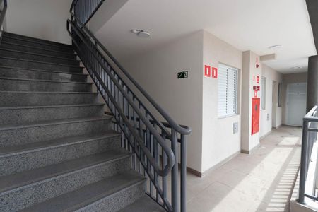 Apartamento à venda com 49m², 2 quartos e sem vagaEscada