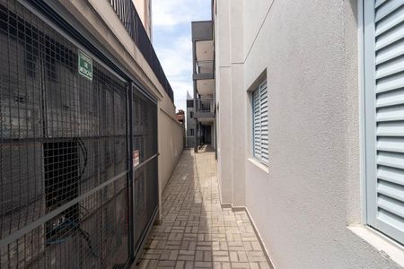 Casa à venda com 41m², 2 quartos e sem vaga Casa à venda com 41m², 2 quartos e sem vagaEntrada do Condomínio