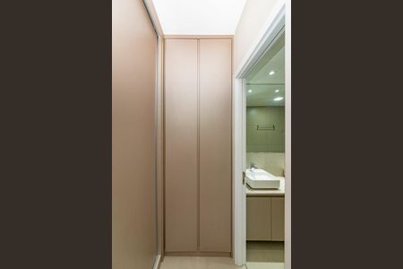 Apartamento à venda com 44m², 1 quarto e 1 vaga Apartamento à venda com 44m², 1 quarto e 1 vagaSuíte