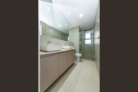 Apartamento à venda com 44m², 1 quarto e 1 vaga Apartamento à venda com 44m², 1 quarto e 1 vagaBanheiro da Suíte