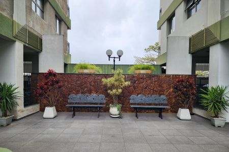 Apartamento à venda com 63m², 2 quartos e 1 vaga Apartamento à venda com 63m², 2 quartos e 1 vagaÁrea Comum