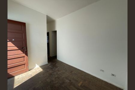 Sala de casa para alugar com 2 quartos, 125m² em Chácara Recanto, Cotia