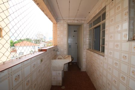 Apartamento à venda com 75m², 3 quartos e 1 vagaÁrea de Serviço
