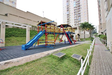 Apartamento para alugar com 60m², 3 quartos e 1 vagaÁrea comum - Playground