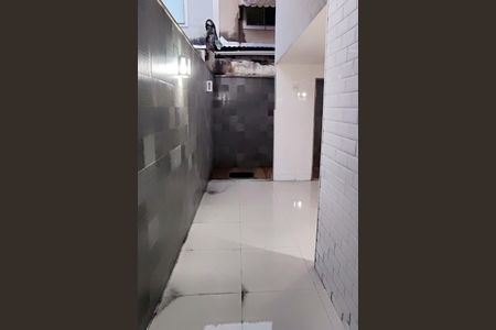 Casa de condomínio à venda com 135m², 3 quartos e 2 vagas Casa de condomínio à venda com 135m², 3 quartos e 2 vagasÁrea de Serviço