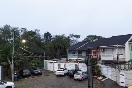 Casa de condomínio à venda com 135m², 3 quartos e 2 vagas Casa de condomínio à venda com 135m², 3 quartos e 2 vagasVista da Varanda