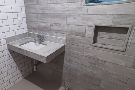 Casa de condomínio à venda com 135m², 3 quartos e 2 vagas Casa de condomínio à venda com 135m², 3 quartos e 2 vagasBanheiro da Suíte