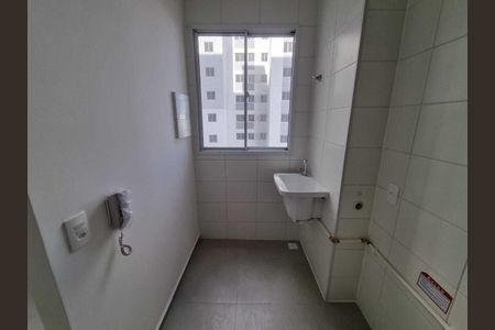 Apartamento para alugar com 48m², 2 quartos e 1 vaga Apartamento para alugar com 48m², 2 quartos e 1 vagaLavanderia