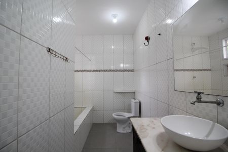 Casa à venda com 170m², 2 quartos e sem vagaQuarto 2 - Suíte