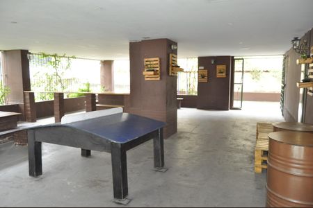 Apartamento à venda com 46m², 2 quartos e 1 vagaÁrea comum