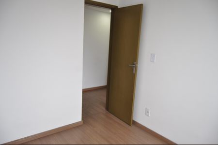 Quarto 1 de apartamento à venda com 2 quartos, 46m² em Sampaio, Rio de Janeiro