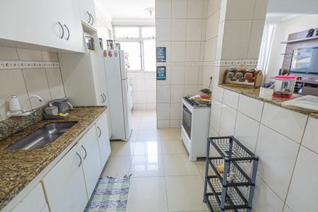 Apartamento à venda com 80m², 3 quartos e 2 vagasCozinha