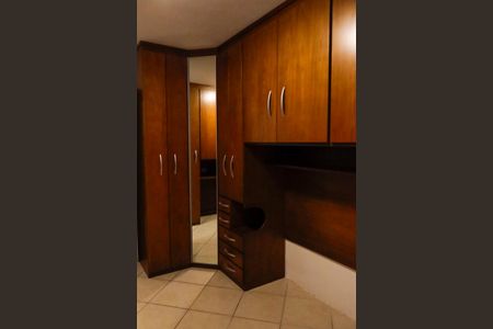 Casa à venda com 213m², 3 quartos e 2 vagas Casa à venda com 213m², 3 quartos e 2 vagasSuíte