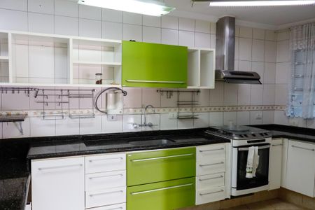 Casa à venda com 213m², 3 quartos e 2 vagas Casa à venda com 213m², 3 quartos e 2 vagasCozinha