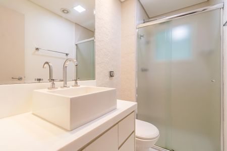 Apartamento à venda com 86m², 2 quartos e 1 vagaBanheiro Social