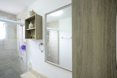 Apartamento à venda com 68m², 3 quartos e 2 vagasBanheiro