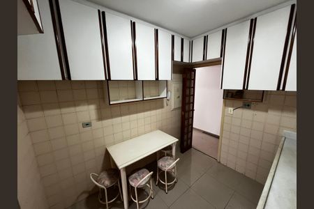 Apartamento para alugar com 85m², 3 quartos e 2 vagas Apartamento para alugar com 85m², 3 quartos e 2 vagasCozinha