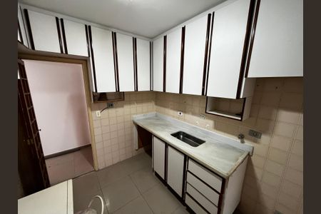 Apartamento para alugar com 85m², 3 quartos e 2 vagas Apartamento para alugar com 85m², 3 quartos e 2 vagasCozinha