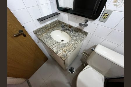 Apartamento para alugar com 85m², 3 quartos e 2 vagas Apartamento para alugar com 85m², 3 quartos e 2 vagasBanheiro