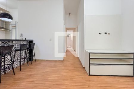 Sala de apartamento à venda com 3 quartos, 64m² em Cambuci, São Paulo