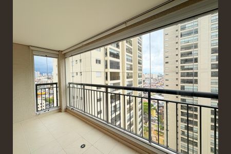 Apartamento à venda com 100m², 3 quartos e 2 vagasVaranda