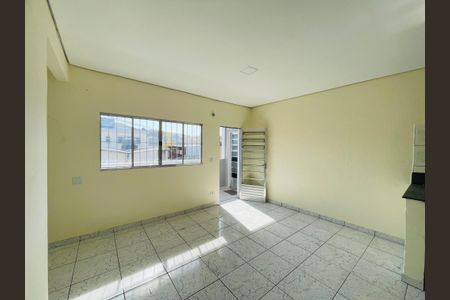 Studio de kitnet/studio para alugar com 1 quarto, 70m² em Jardim Palmira, Guarulhos