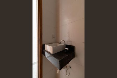 Apartamento para alugar com 38m², 2 quartos e sem vaga Apartamento para alugar com 38m², 2 quartos e sem vagaBanheiro