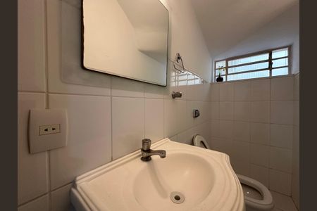 Lavabo de casa para alugar com 3 quartos, 200m² em Vila Anglo Brasileira, São Paulo