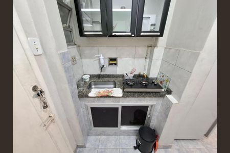 Cozinha de apartamento à venda com 1 quarto, 28m² em Centro, Rio de Janeiro
