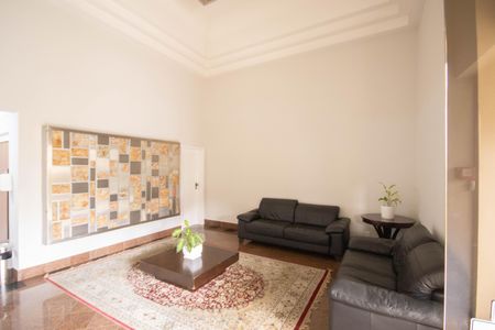 Apartamento à venda com 229m², 3 quartos e 4 vagas Apartamento à venda com 229m², 3 quartos e 4 vagasHall de entrada