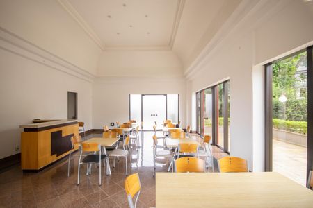 Apartamento à venda com 229m², 3 quartos e 4 vagas Apartamento à venda com 229m², 3 quartos e 4 vagasÁrea comum - Salão de festas