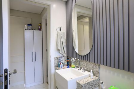 Apartamento à venda com 160m², 2 quartos e 2 vagasBanheiro