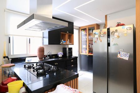 Apartamento à venda com 160m², 2 quartos e 2 vagasCozinha