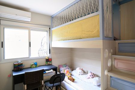 Apartamento à venda com 160m², 2 quartos e 2 vagasQuarto