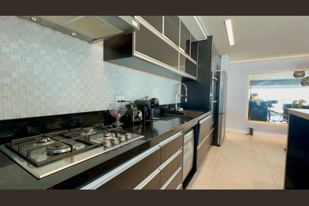 Apartamento à venda com 90m², 1 quarto e 2 vagas Apartamento à venda com 90m², 1 quarto e 2 vagasCozinha