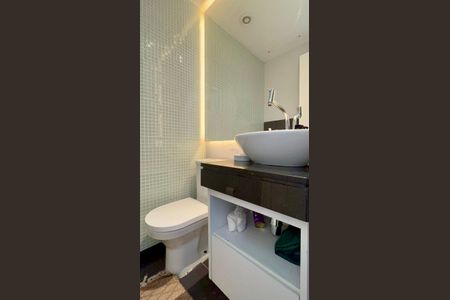 Apartamento à venda com 90m², 1 quarto e 2 vagas Apartamento à venda com 90m², 1 quarto e 2 vagasLavabo