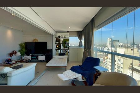 Apartamento à venda com 90m², 1 quarto e 2 vagas Apartamento à venda com 90m², 1 quarto e 2 vagasVaranda da Sala de Jantar
