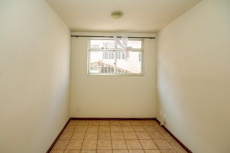 Sala de apartamento à venda com 2 quartos, 45m² em Castelo, Belo Horizonte