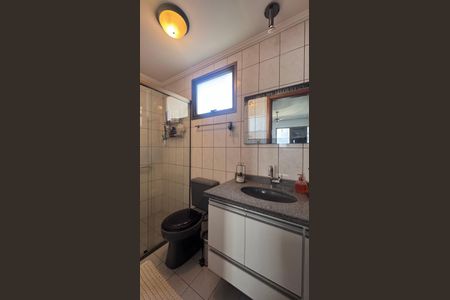 Apartamento à venda com 90m², 3 quartos e 2 vagas Apartamento à venda com 90m², 3 quartos e 2 vagasBanheiro da Suíte