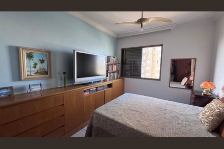 Apartamento à venda com 90m², 3 quartos e 2 vagas Apartamento à venda com 90m², 3 quartos e 2 vagasSuíte